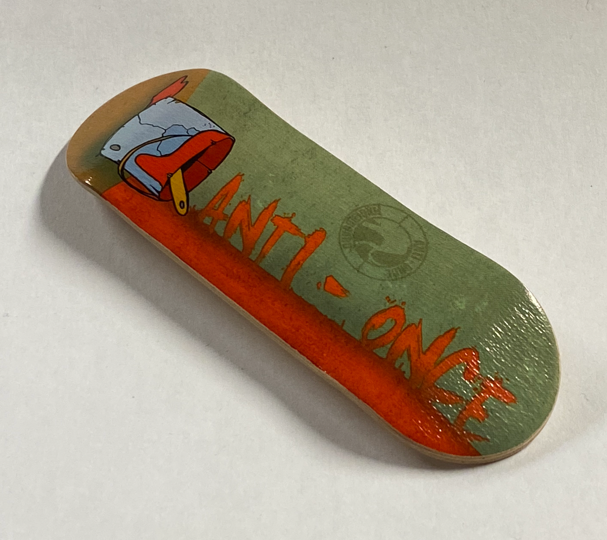 Paint Fingerboard Deck 34 x 100.mm LEOS
