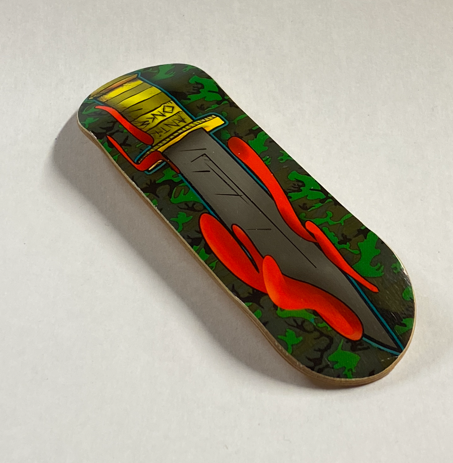 Sword Fingerboard Deck 32 x 100.mm
