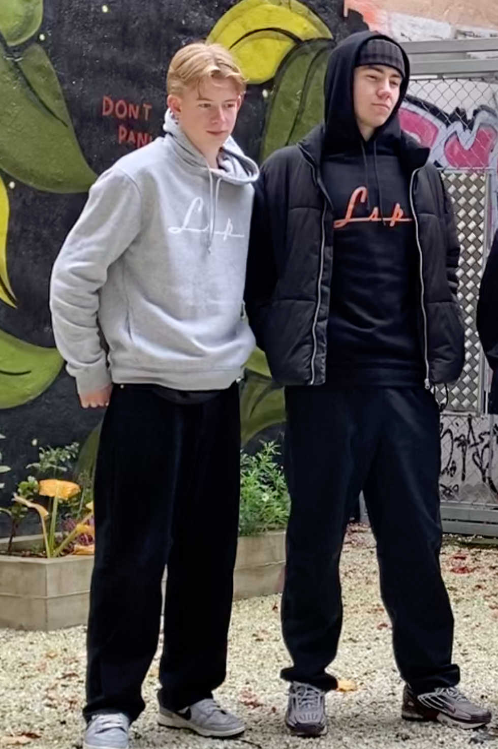 LSP Streetwear Hvit Logo Hoodie