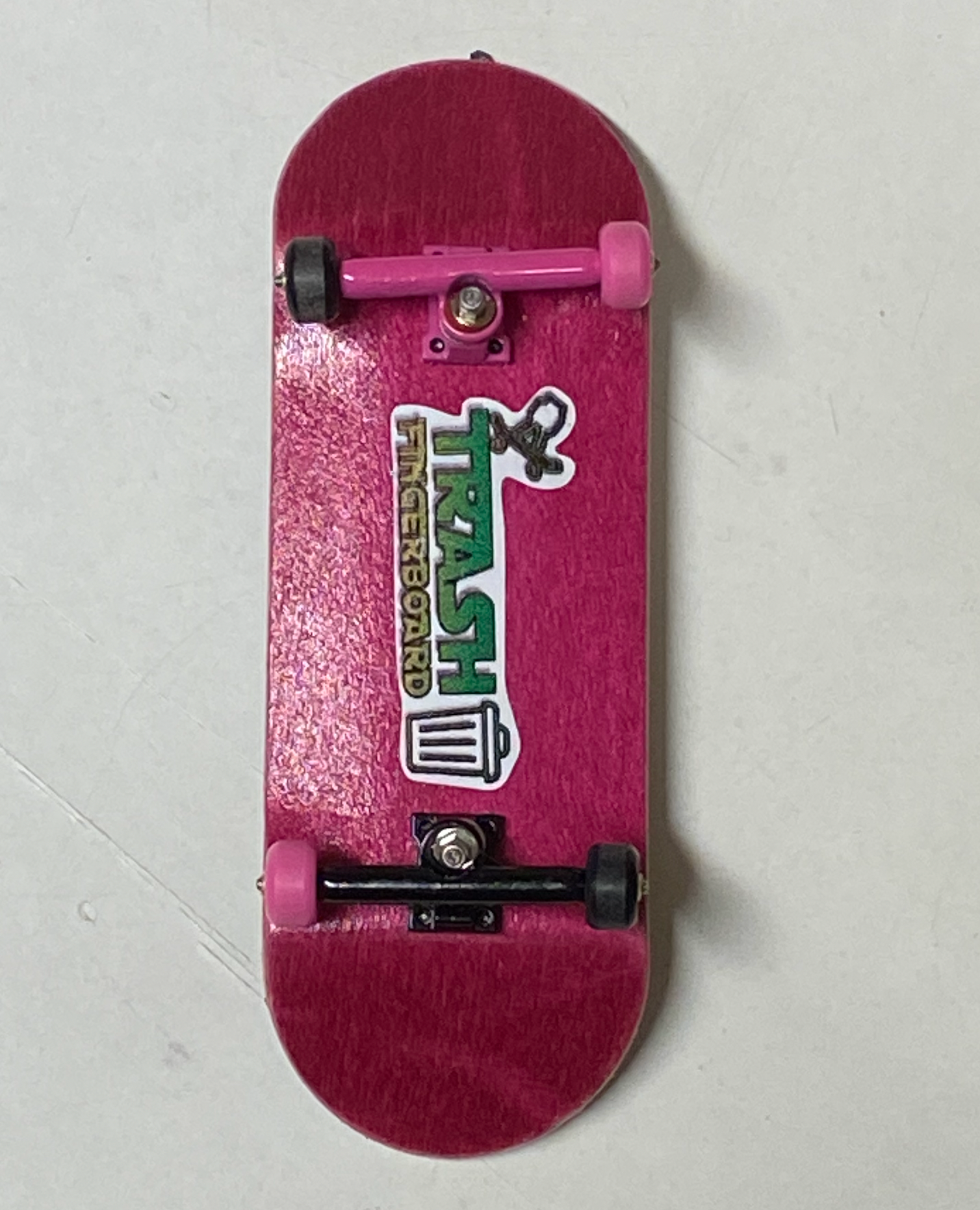 Custom Fingerboard Pink n Black