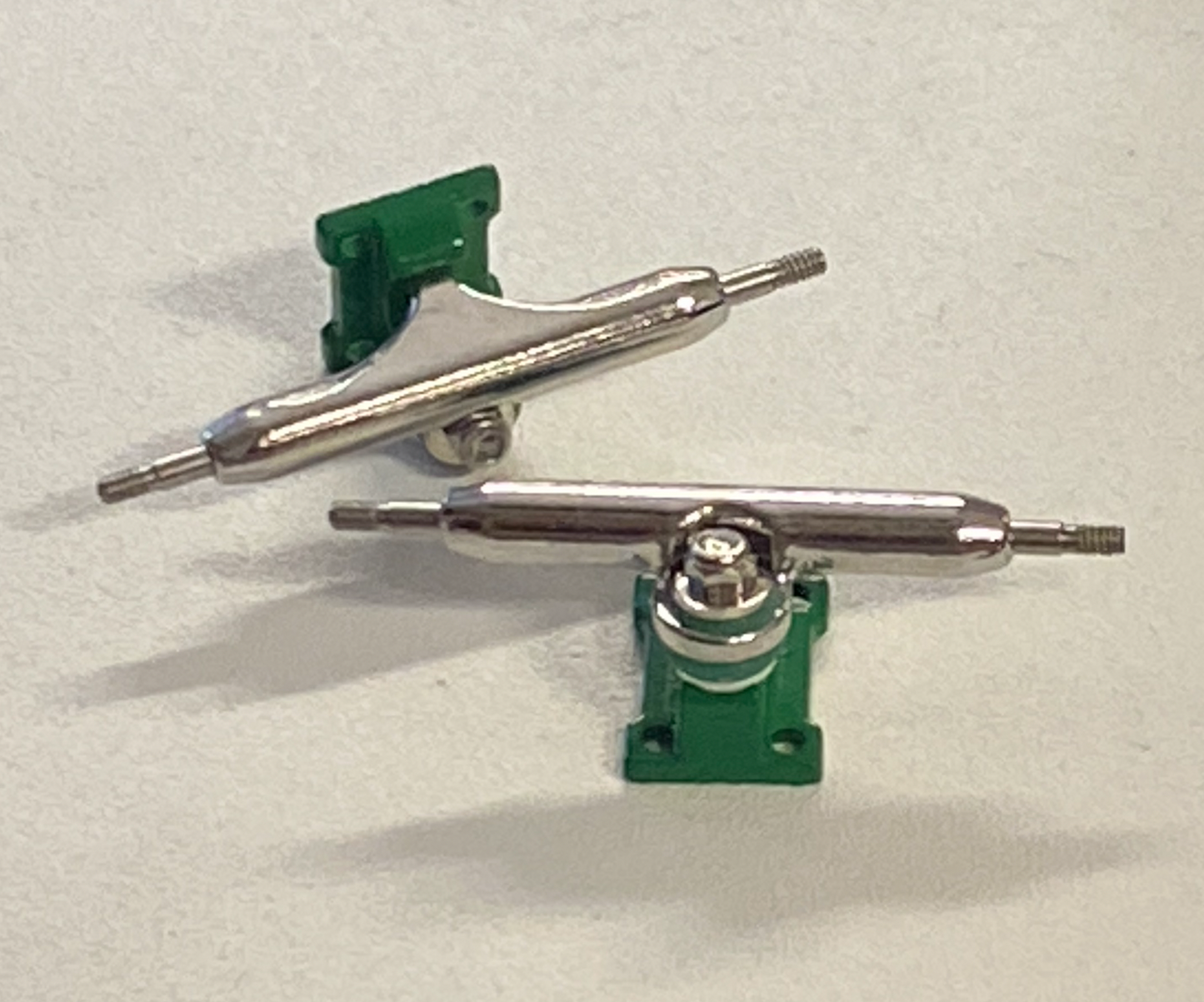 Fingerboard Trucks 32 mm Mixed Colour baseplate 1 par