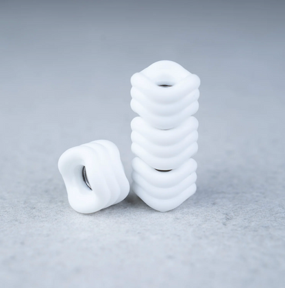 "Shark Wheels" White x Maple Wheels til fingerboard