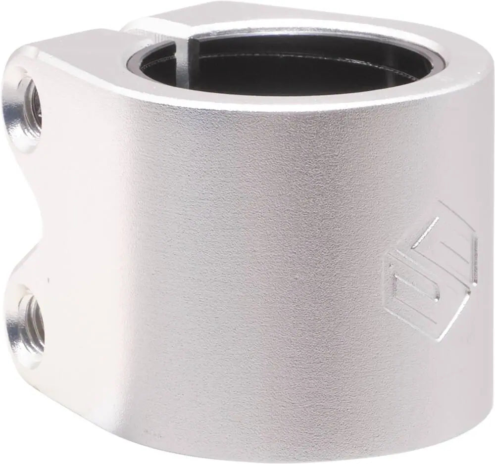 Striker Lux Double Clamp