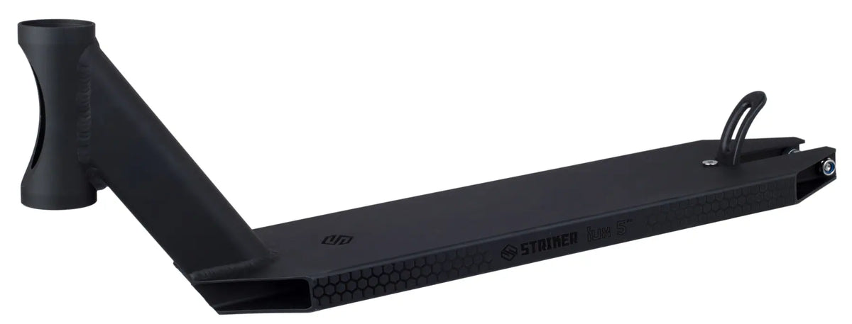 Striker Lux Five Svart Deck med LSP griptape – LEOS