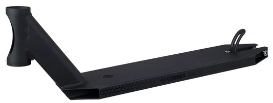 Striker Lux Five Svart Deck med LSP griptape