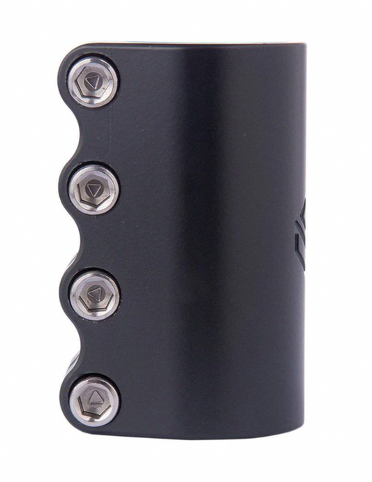 Striker Gravis Svart SCS Clamp