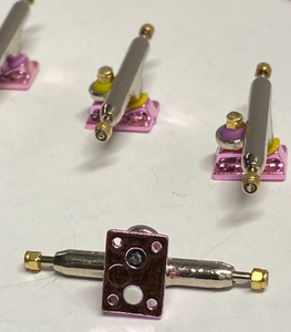 Fingerboard Mixed Colour Rose Baseplate Trucks 34 mm